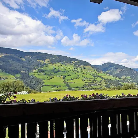 Schwab Konukevi Taxenbach